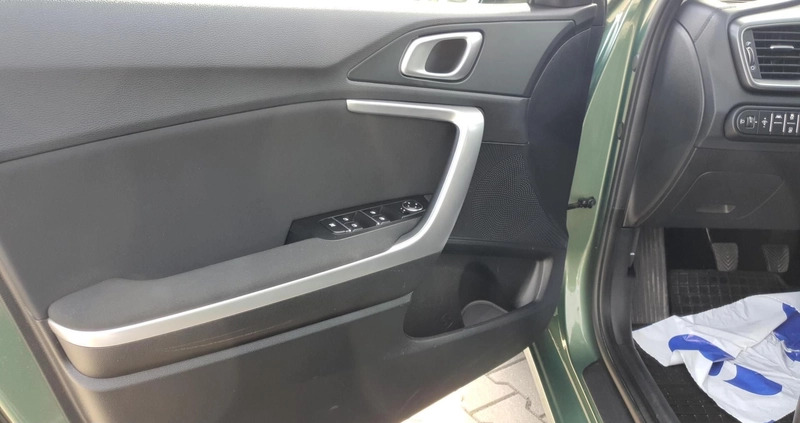 Kia Ceed cena 78900 przebieg: 73600, rok produkcji 2022 z Jedwabne małe 254